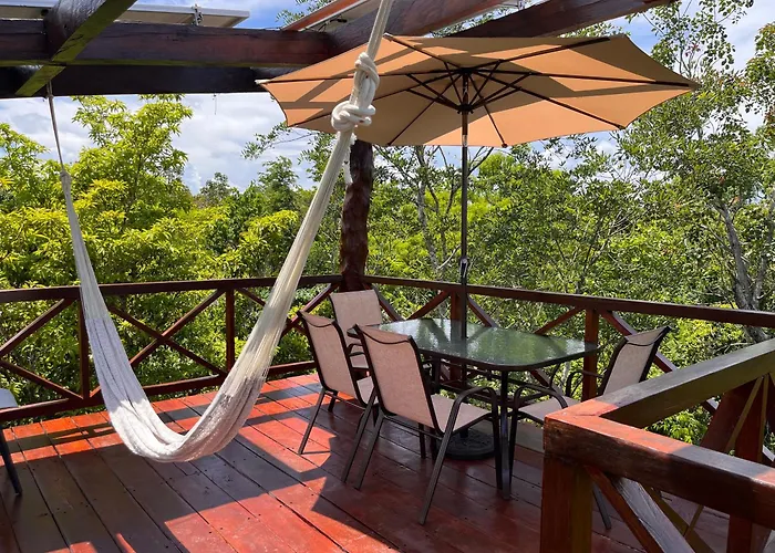 Lodge Treehouse H2ojos *